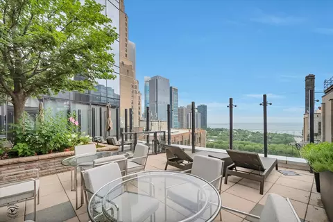 View/Area - 60 E Monroe St #1701, Chicago, IL 60603 photo 3 of 3