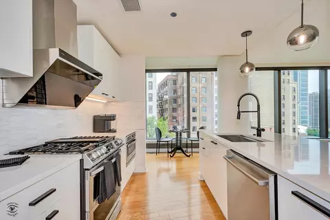 Kitchen - 60 E Monroe St #1701, Chicago, IL 60603 photo 2 of 6