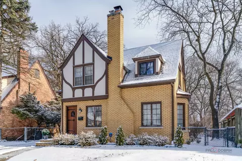 1419 N Jackson St, Waukegan, IL 60085