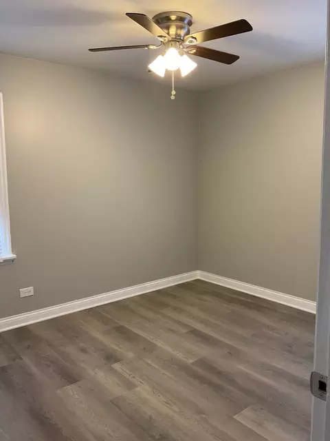 Bedroom - 17031 Trapet Ave, Hazel Crest, IL 60429 photo 1 of 2