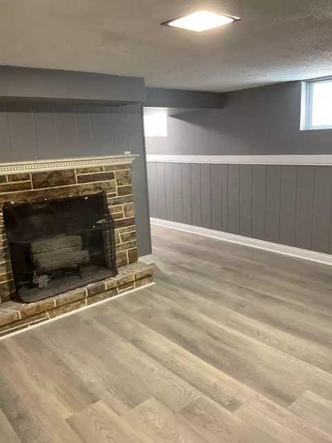 Living - 17031 Trapet Ave, Hazel Crest, IL 60429 photo 4 of 4
