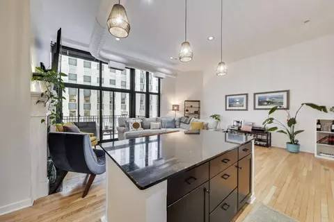 Kitchen - Undisclosed, Chicago, IL 60654 photo 3 of 3