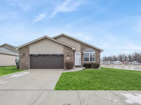 14925 Whipple Ave, Markham, IL 60428