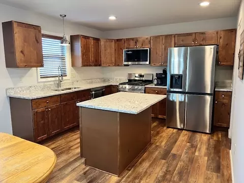1932 Mountain Rd, Morris, IL 60450 photo 2