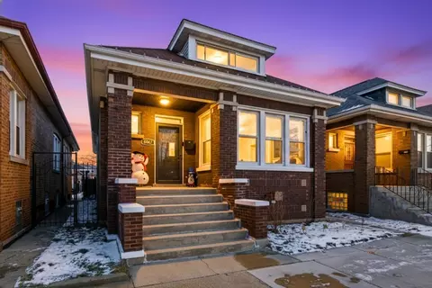 6047 S Richmond St, Chicago, IL 60629