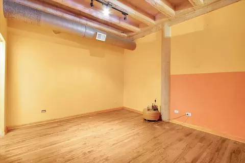 Other - 809 E 40th St #4-4, Chicago, IL 60653 photo 3 of 5