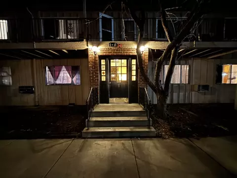 2408 Algonquin Rd #3, Rolling Meadows, IL 60008