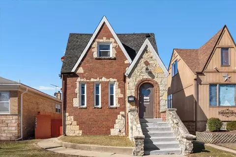 3748 N Odell Ave, Chicago, IL 60634