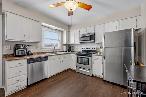 730 Chestnut Ct, Algonquin, IL 60102 photo 23