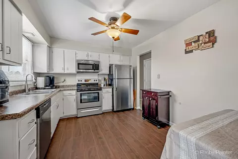 730 Chestnut Ct, Algonquin, IL 60102 photo 24