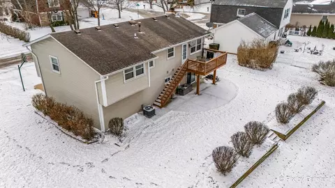 730 Chestnut Ct, Algonquin, IL 60102 photo 12