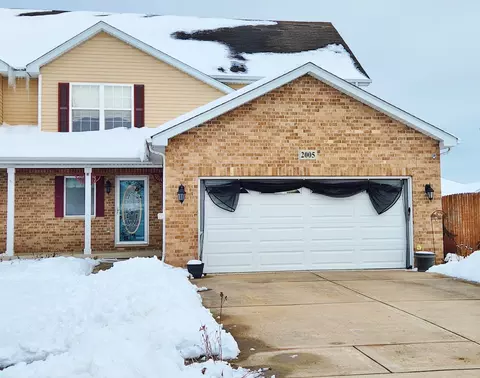 2005 Mountain Rd, Morris, IL 60450