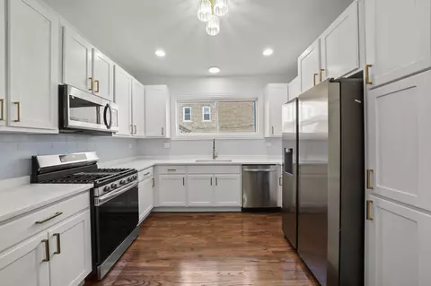 7955 S Harvard Ave, Chicago, IL 60620 photo 9