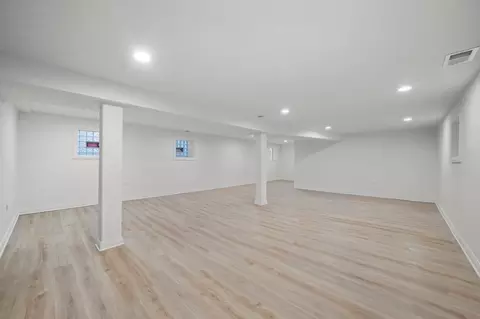 7955 S Harvard Ave, Chicago, IL 60620 photo 18