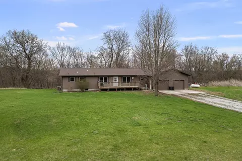 1231 90th St, Joy, IL 61260