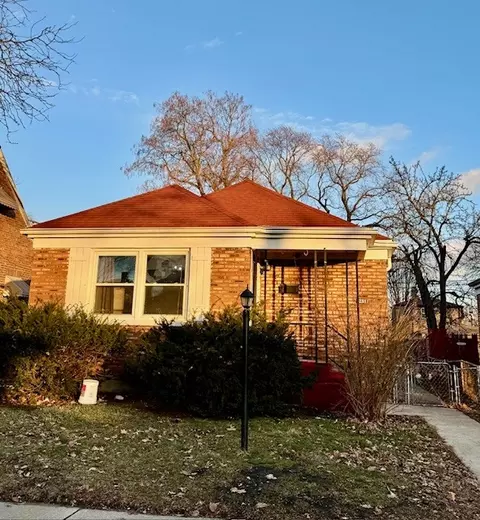 8851 S Parnell Ave, Chicago, IL 60620