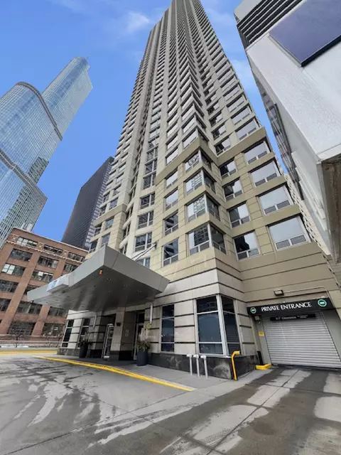 440 N Wabash Ave #4710, Chicago, IL 60611