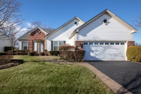 12391 Cold Springs Dr, Huntley, IL 60142