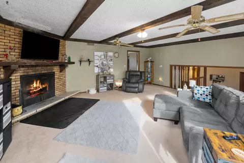 Living - 3604 32nd Ave, Moline, IL 61265 photo 2 of 3