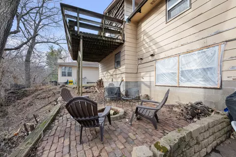 Exterior - 3604 32nd Ave, Moline, IL 61265 photo 4 of 6
