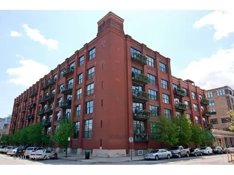 1000 W Washington Blvd #438, Chicago, IL 60607