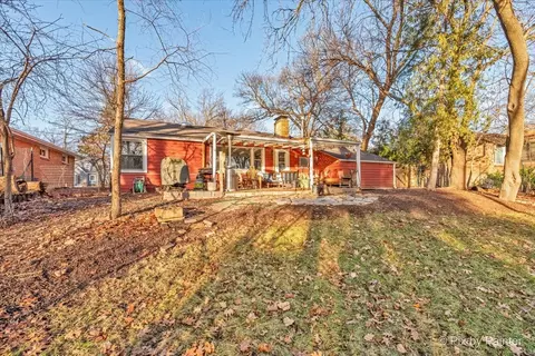 Exterior - 833 Forest Ave, Elgin, IL 60120 photo 5 of 7