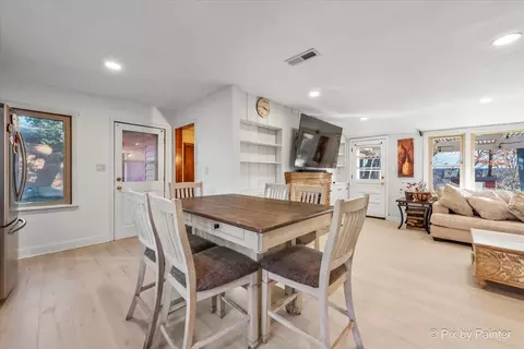 Dining - 833 Forest Ave, Elgin, IL 60120 photo 1 of 1