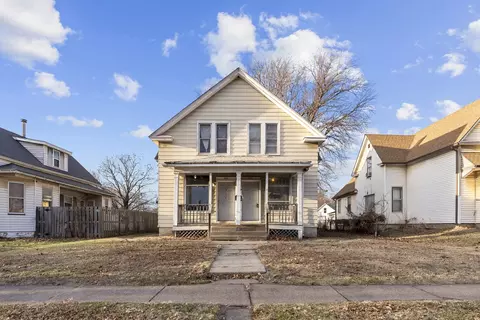 2330 Mckinley Ave, Davenport, IA 52802