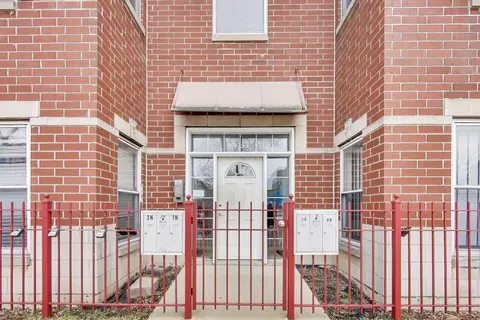 2451 S Western Ave #2S, Chicago, IL 60608