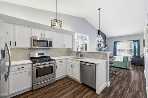 Kitchen - 21238 Edison Ln, Plainfield, IL 60544 photo 1 of 2