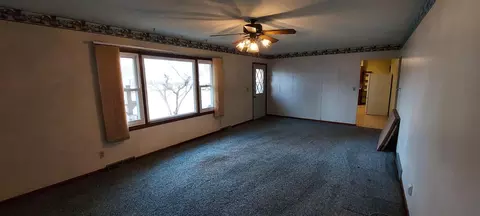 Living - 1606 20 Ave, Viola, IL 61486 photo 2 of 2