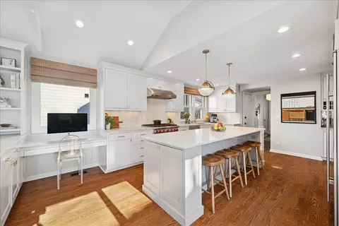 Kitchen - 2740 Asbury Ave, Evanston, IL 60201 photo 3 of 3
