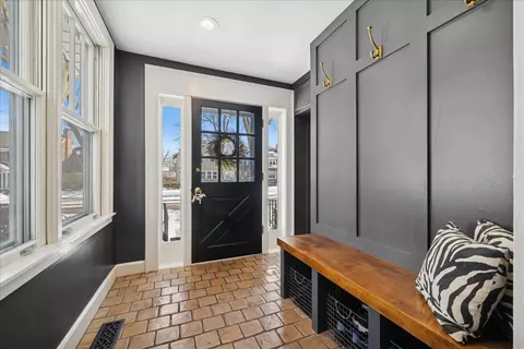 Entry Way - 2740 Asbury Ave, Evanston, IL 60201 photo 1 of 4