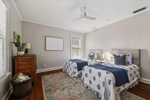 Bedroom - 2740 Asbury Ave, Evanston, IL 60201 photo 3 of 4
