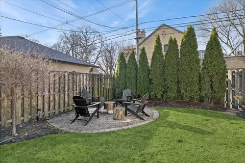Exterior - 2740 Asbury Ave, Evanston, IL 60201 photo 5 of 6