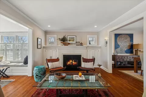 Living - 2740 Asbury Ave, Evanston, IL 60201 photo 1 of 5