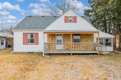 3237 12th St, Rock Island, IL 61201