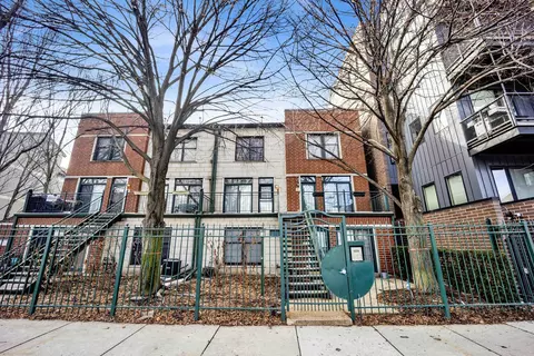1812 S State St #3, Chicago, IL 60616