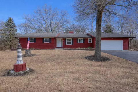 11116 Seeman Rd, Huntley, IL 60142