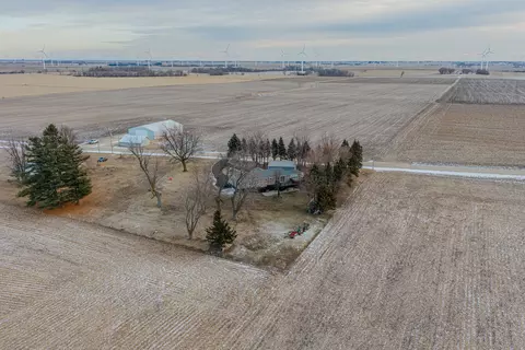 View/Area - 2728 W Brooklyn Rd, Compton, IL 61318 photo 2 of 3