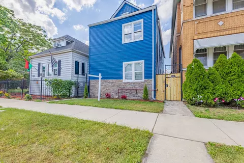 8428 S Escanaba Ave, Chicago, IL 60617
