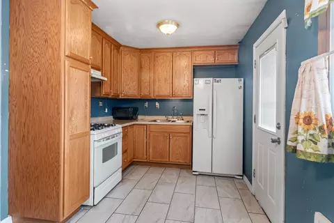 Kitchen - Undisclosed, Aurora, IL 60506 photo 1 of 1