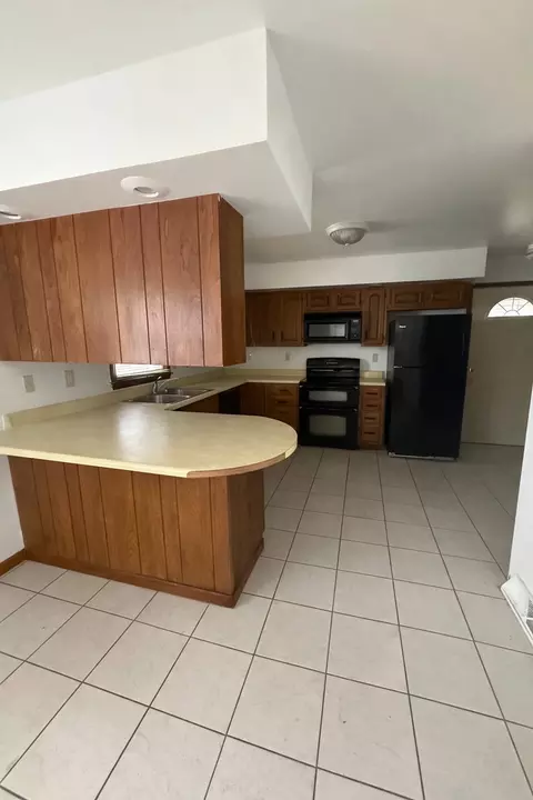 Kitchen - 932 E Sangamon Ave, Rantoul, IL 61866 photo 1 of 1