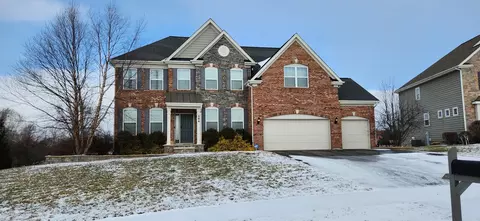 264 Norway Ct, Bartlett, IL 60103