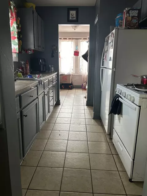 1123 Front St, Aurora, IL 60505 photo 8