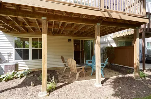 Exterior - 529 Horizon Dr, Bartlett, IL 60103 photo 8 of 9