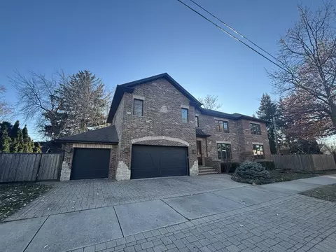 7007 W Hayes Ave, Chicago, IL 60631