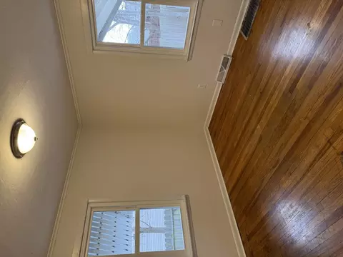 Living - 324 S 3rd St, Marion, IL 62959 photo 1 of 1