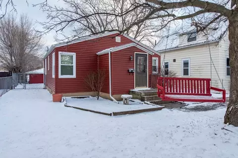 2317 Gideon Ave, Zion, IL 60099