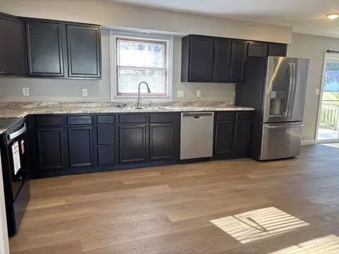 Kitchen - 920 North Dr, Rantoul, IL 61866 photo 3 of 3